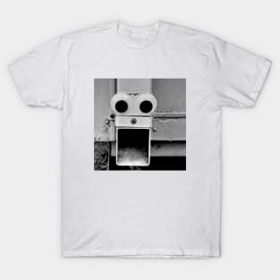 Googly Eyes #68 T-Shirt